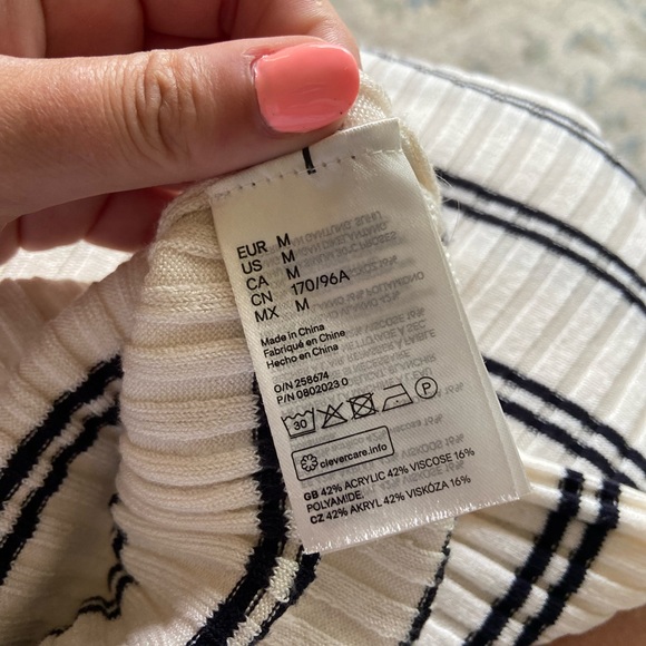 H&M | NWOT Striped Top - Picture 6 of 6